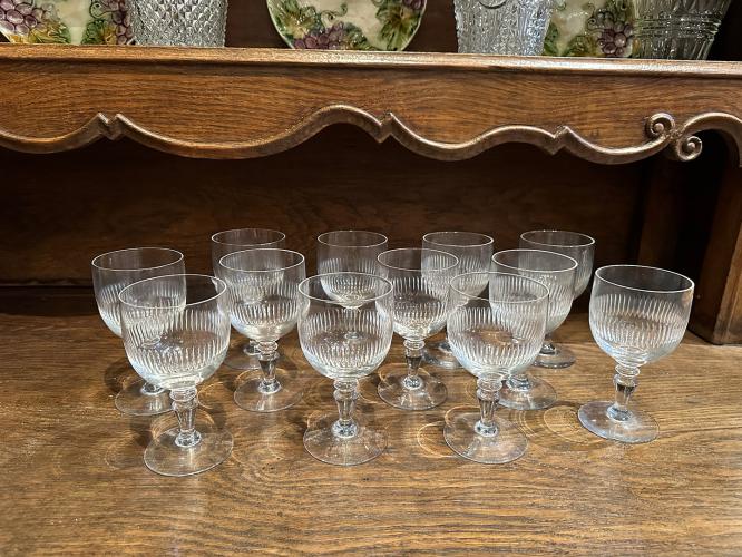 Set/12 French Etched Wine Glasses by 