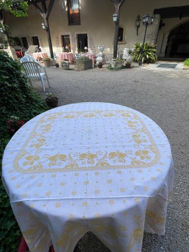French Orange/Cream Cotton Damask Tablecloth by 